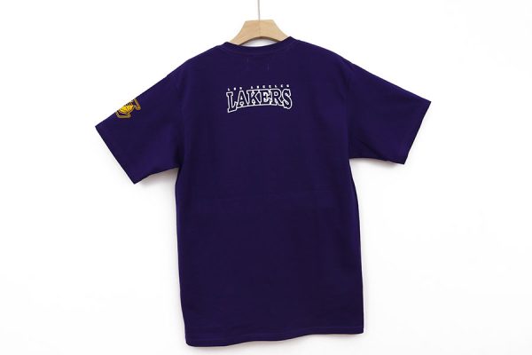 Playera Lakers multilogo morado - Imagen 2